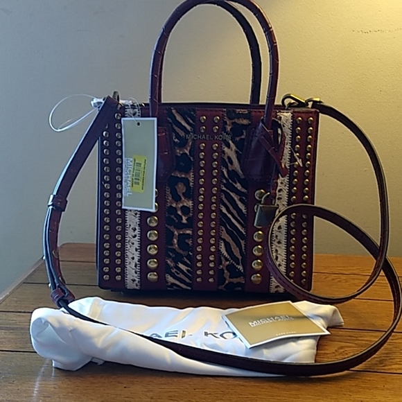 Michael Kors Handbags - Michael Kors NWT Mercer Brandy Multi med accordian
